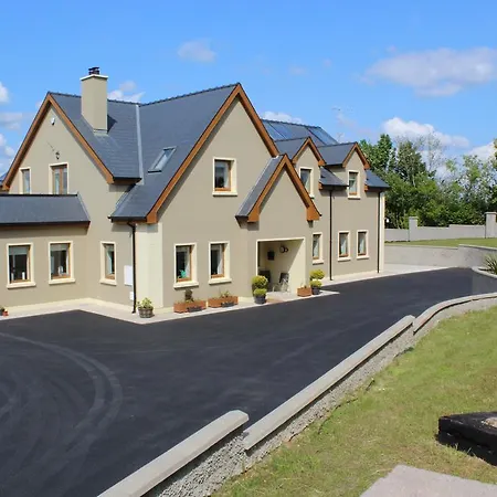 Erne Manor