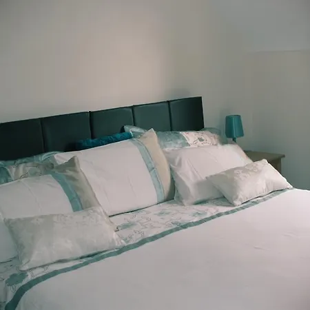 Erne Manor Bed & Breakfast 3*